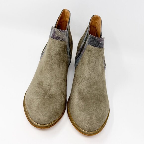Boutique by Corky's Olive Green Camo Vegan Suede 'Crisp' Bootie   Size 11 NEW - Picture 2 of 13